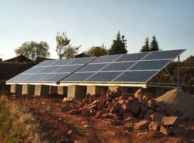 廠家直銷YC-SJ-7.5KW太陽能光伏水泵系統(tǒng)全套玉溪太陽能光伏提水灌溉設備